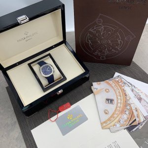 Patek Philippe Aquanaut Series Rb2 Watch Model: 5968A-001. Features a 42.2mm sta