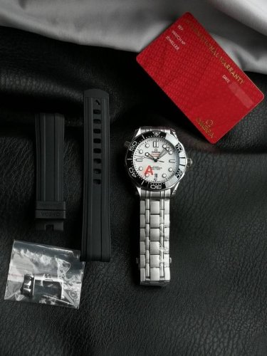 Vs New Seamaster V4 version upgraded Omega 8800 integrated movement! The appeara