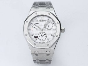 New arrival: the Audemars Pigueta Royal Oak collection, a popular international
