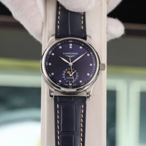 The strongest version of the leather and steel Longines Master Moon Phase. It ha