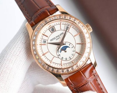 White-Gold Tw Patek Philippe's complex multi-function series 5205G-013 makes its