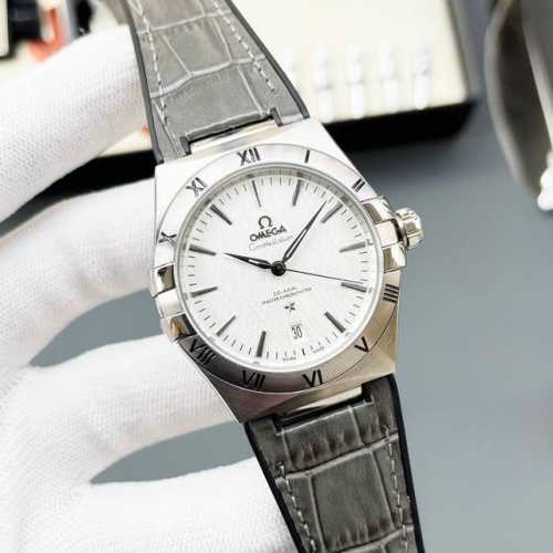 White case, gold case + 20 Omega Constellation V Ddd