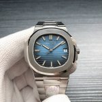 Stunning Patek Philie R40 steel watch, the king of 5711 Nautilus DDD. The king o