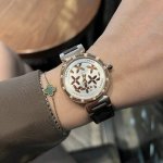 Lv Lv Louis Vuitton, the perfect gift for your girlfriend, is back in stock! Hig