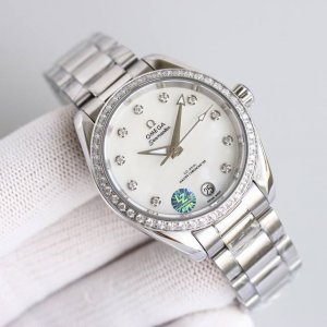 Vs's sincere work, the Omega Seamaster series, has a diameter of 34mm. Every gir