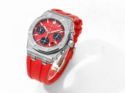 Omf Audemars Piguet women's 37mm watch, the same model as celebrity Wang Ziwen.