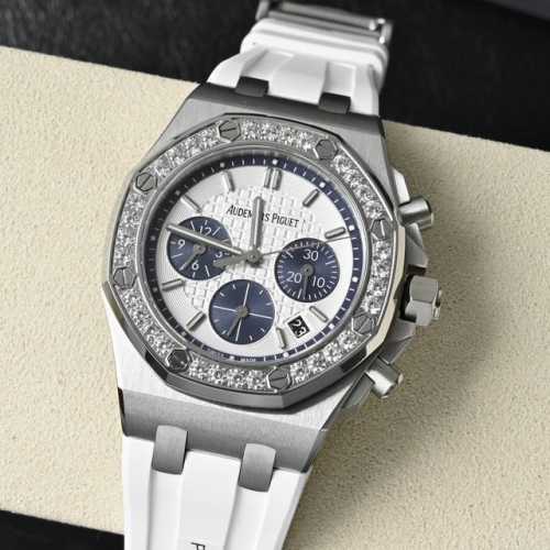 Audemars Piguet Royal Oak Offshore latest upgraded version! The same genuine dia
