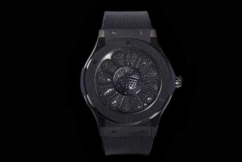 Hb Hublot's exclusive first release of the Sunflower Classic Fusion Takashi Mura