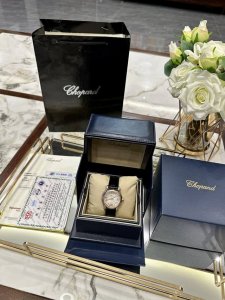 Same packaging as picture Hot-selling Chopard seven-diamond watch has arrived i