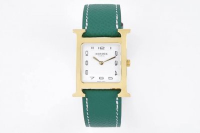 Factory Heure H series was born in 1996 under the impetus of designer Philie Mou