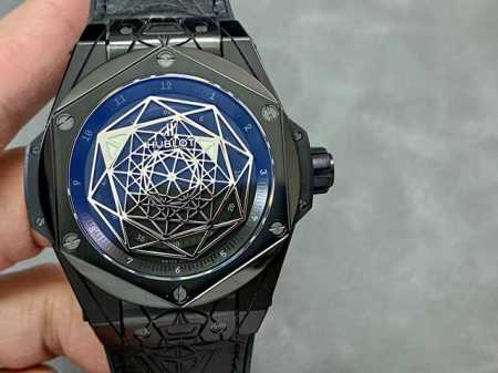 Wwf Hublot Big Bang Tattoo Diamond Watch! Case: 45mm in size, set with 248 simul - Click Image to Close
