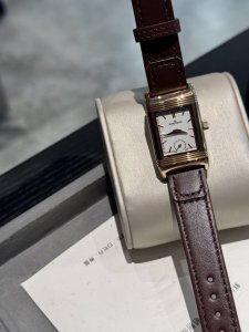 Platinum 470 New Jaeger-LeCoultre Classic Reverso High-end Women's Watch [Kiss]
