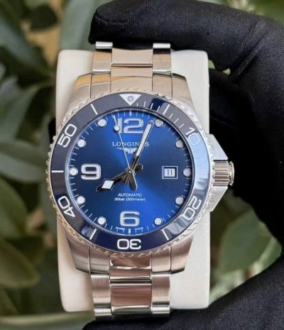 Longines Conquest 41mm mechanical watch, super high cost performance! I chose th