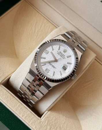 Gentlemanly Style! Rolex's new Land-Dweller 40Mm watch is now available. Officia - Click Image to Close