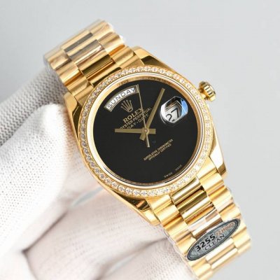White steel gold 2340 round diamonds plus 50 square diamonds plus 100 Rolex Date
