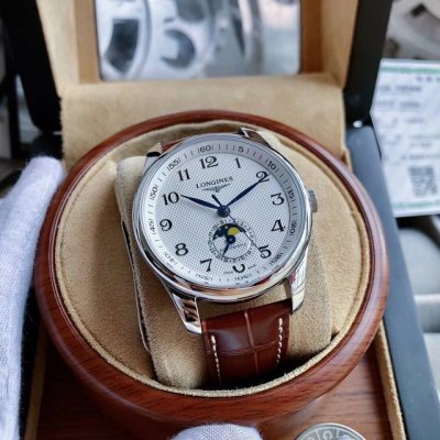 The latest Longines Master Collection L2.909.4.78.3 Moon Phase watch makes its g