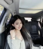 Danielwellington Sugar Cube Watch It's totally my style! The all-gold body with