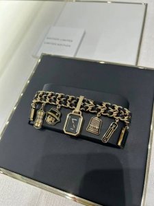 Latest Chanel-Inspired Design Authentic Version A Simple Yet Extremely Classic A