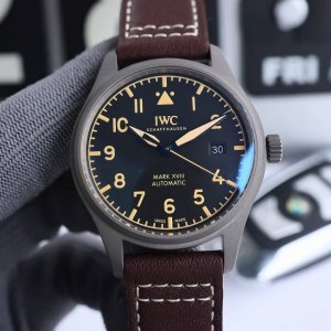 V7 Factory's seven-star recommendation for the Mark series flagship Super Titan