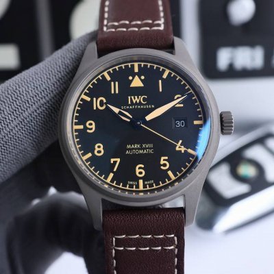 V7 Factory's seven-star recommendation for the Mark series flagship Super Titan