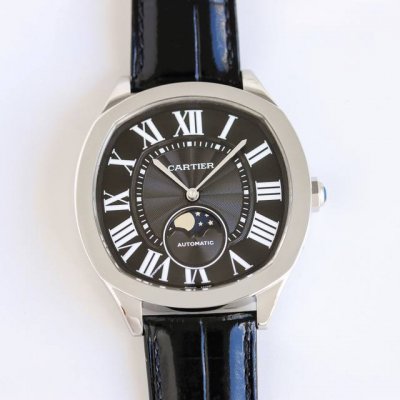 Cartier Drive De Cartier series Af9 watch. With an elegant and solemn pillow-sha