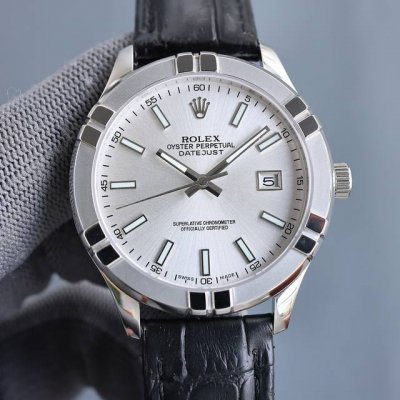 The latest Platinum +50 model has arrived, the Rolex Datejust series! Featuring