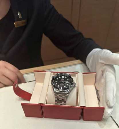 Omega Seamaster Series 210.30.42.20.01 1 Automatic Mechanical Men's Watch, 42mm - Click Image to Close