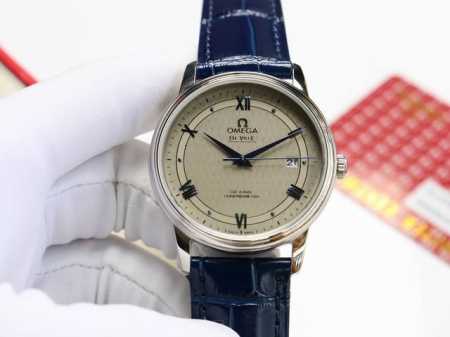 Gold + 10 Omega De Ville men's watch, featuring an authentic design, a curved h - Click Image to Close