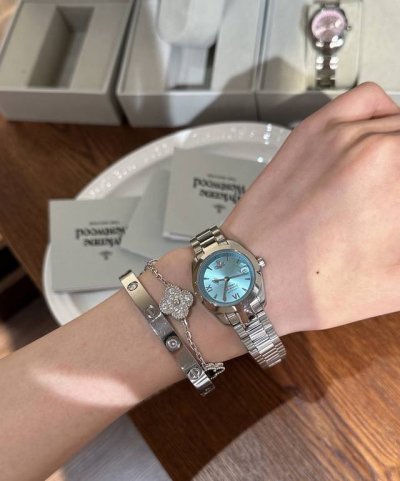 Help! ! This watch from the Empress Dowager is so pretty! They really understan