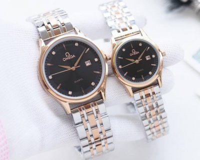 White Case, Gold Case, 20mm Steel Strap, 20mm Brand: Omega Type: Couple's Watch