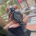 Chanel J12 High-End Women's Watch Classic Ceramic Case Quartz Movement 33Mm