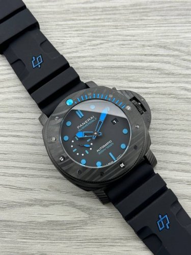 Panerai--Panerai Pam02616 Type: Men's top watch Movement: Fully automatic mechan