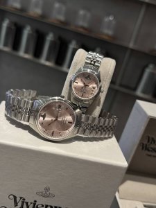 Vivienne Westwood Weiwei Anxi Taipo women's quartz watch, Vv311. The pink sunbur