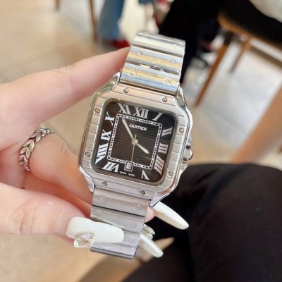 Cartier Santos Quartz Series Men's Anniversary Edition is launched. Size 51X41.3