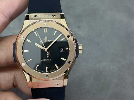 Hublot Classic Fusion, 42Mm In Diameter, Took Over 13 Months To Develop, Overcom - Click Image to Close