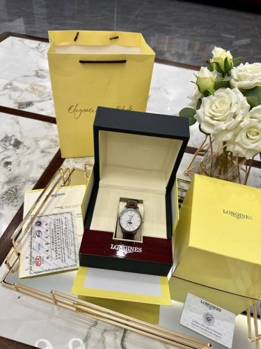 Same As Picture Packaging Longines Original High-Quality Version Master Moon Pha