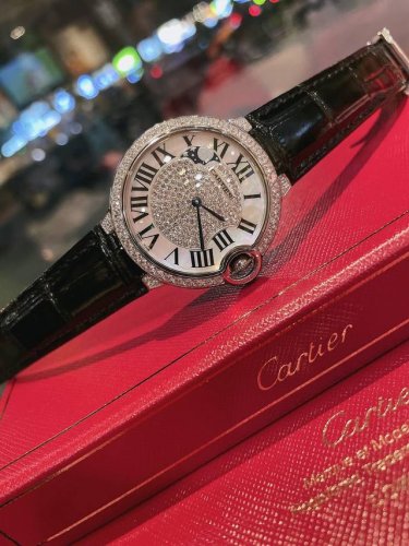 Ballon Bleu De Cartier Cartier blue balloon watch luxury series, versatile size