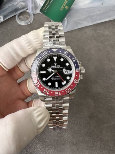 Rolex Greenwich series, equipped with 3285 movement! 40mm diameter, red and blue