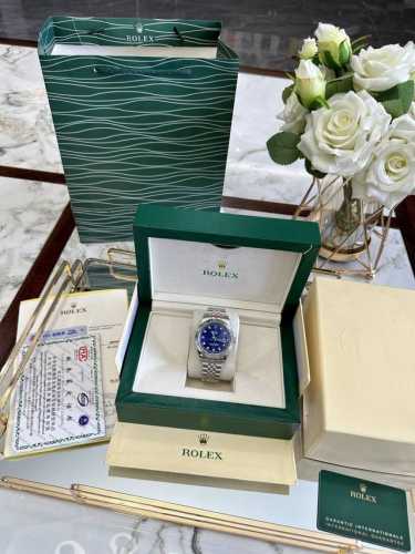 Rolex Datejust Arrival Type: Three-Hand Datejust Series Ceramic Bezel Strap: Top