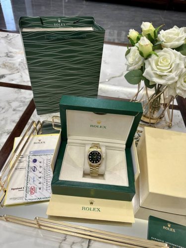 With Pictures, Full Set Of Packaging Rolex Watch Type: Green Rock Sugar Ring Dia
