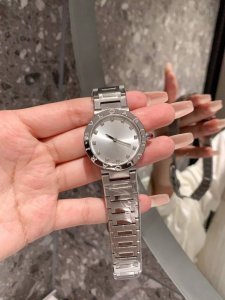 Cool and sassy style is coming, just be cool Bvlgari quartz watch new model is c