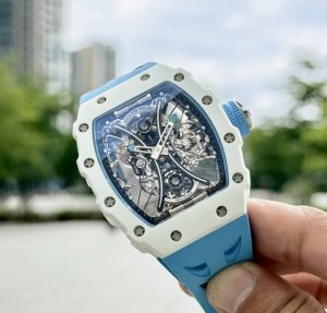 Richard Mille RM 1 combines watch design with sports events, perfectly interpret