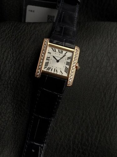 The Second Generation Of Tank Francaise, French Tank, Rose Gold Solid Leather Be