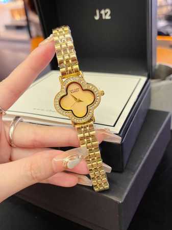 Van Cleef & Arpels Clover, its flower language is happiness. The first leaf rep - Click Image to Close