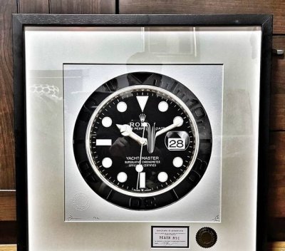 Name of the work: Rolex black Core size 32X32Cm Frame size 52X52Cm Global limit
