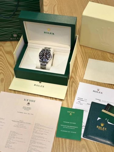 Submariner three-in-one watch with one-day local fine-tuning buckle, sapphire an