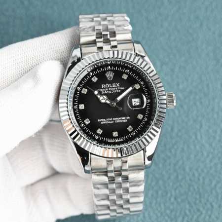 New Diamond-Studded Diorama - Click Image to Close