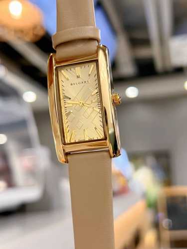 Exclusive real-shot photos of the new Bulgari watch are here! Unique style, Bri