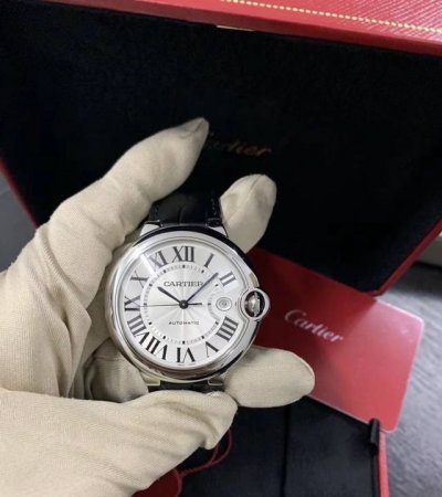 Cartier 42mm Men's Blue Balloon in Leather and Steel I saw a friend buy a Cartie