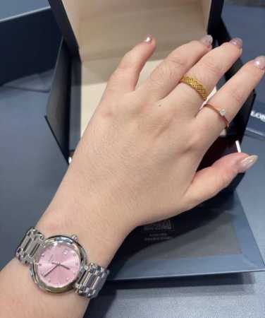 Longines Heart Moon Cherry Blossom Pink, ladies, the real thing is 10086 times m - Click Image to Close